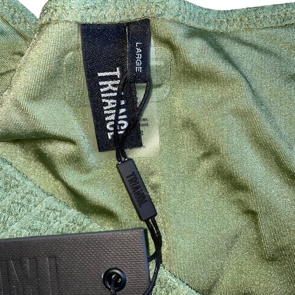 triangl swimsuit set - Picture 5 of 5